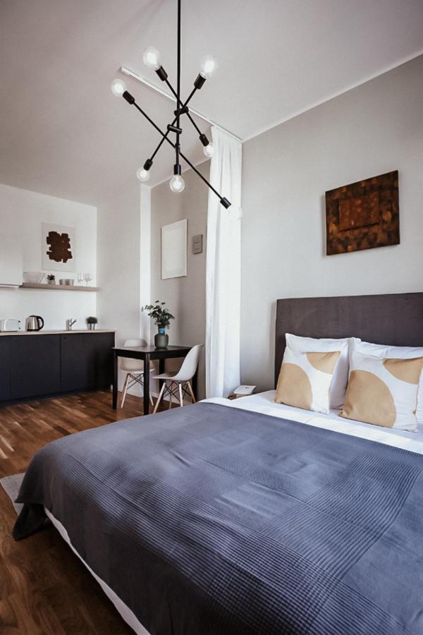 Turnkey I King George Square Studio Прага Экстерьер фото