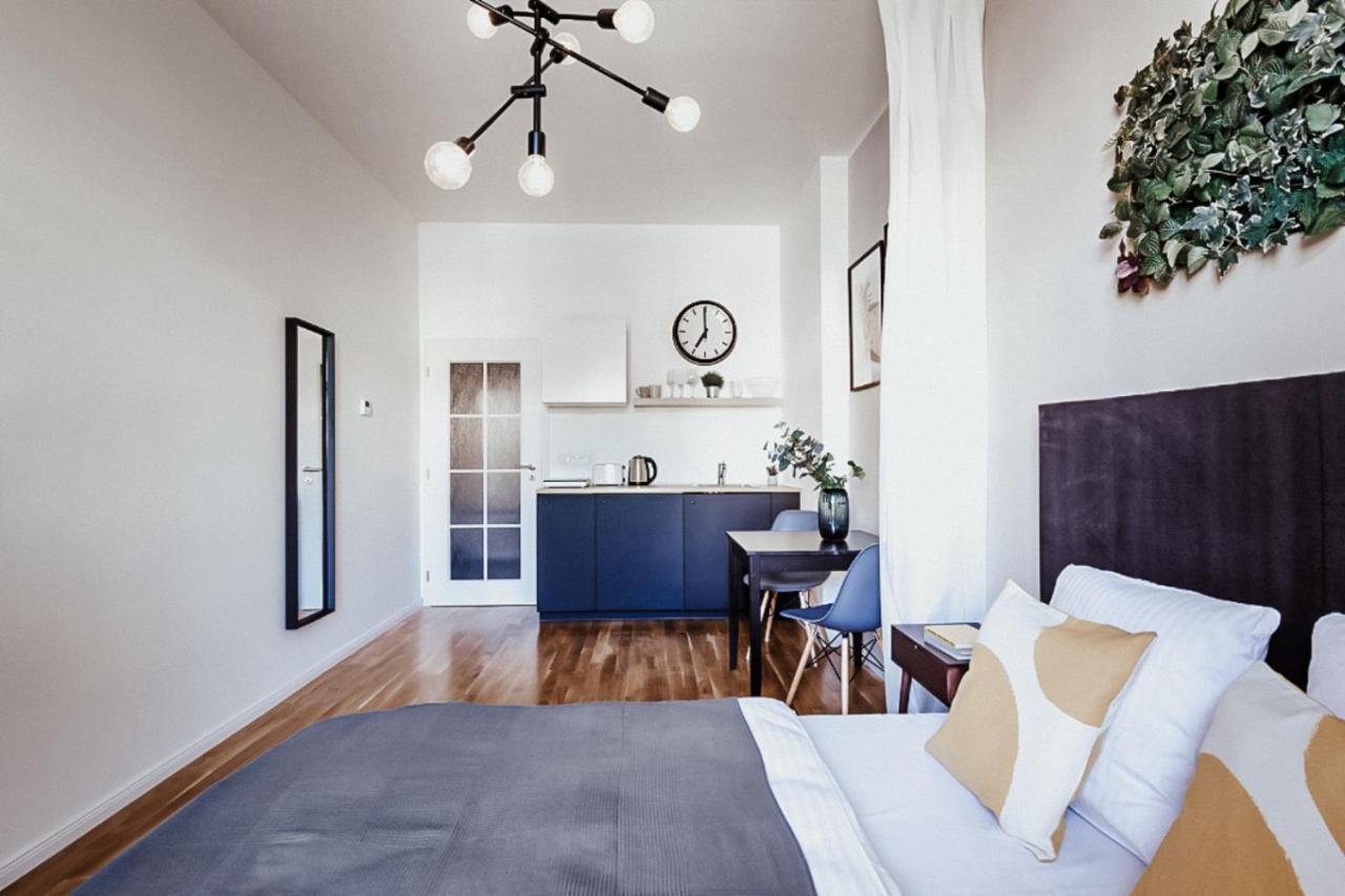 Turnkey I King George Square Studio Прага Экстерьер фото